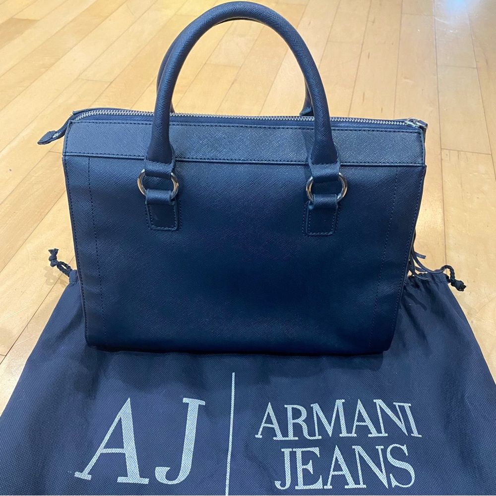 🌺Armani Jeans Navy Blue Handbag - Picture 2 of 16